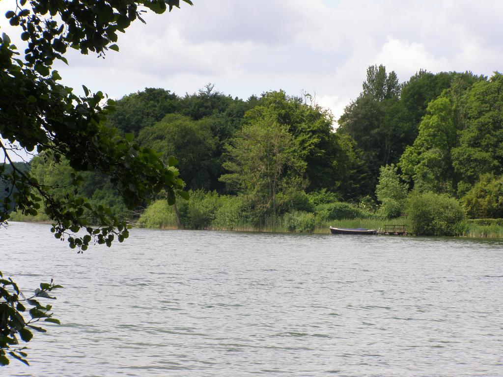 Hotel Fahrhaus Niederkleveez Boßdorf Kültér fotó