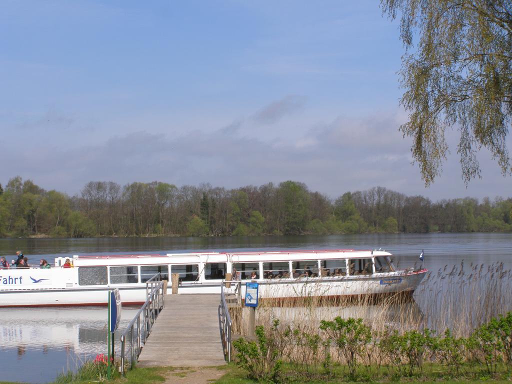 Hotel Fahrhaus Niederkleveez Boßdorf Kültér fotó